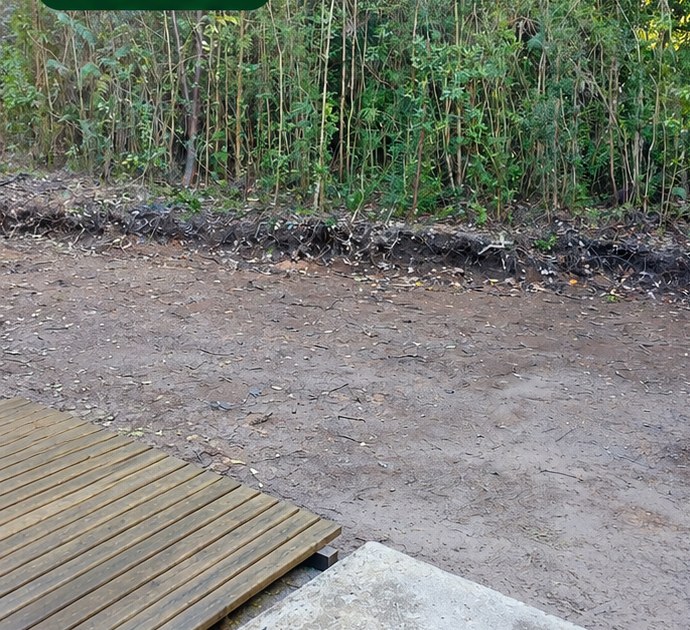 Terreno antes de instalar pasto en rollo